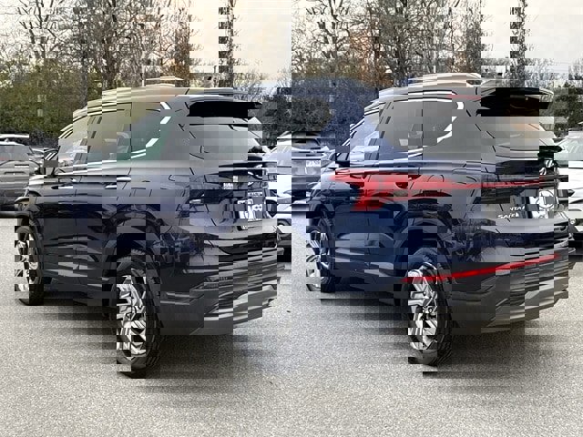 Used 2023 Hyundai Santa Fe SEL image 5