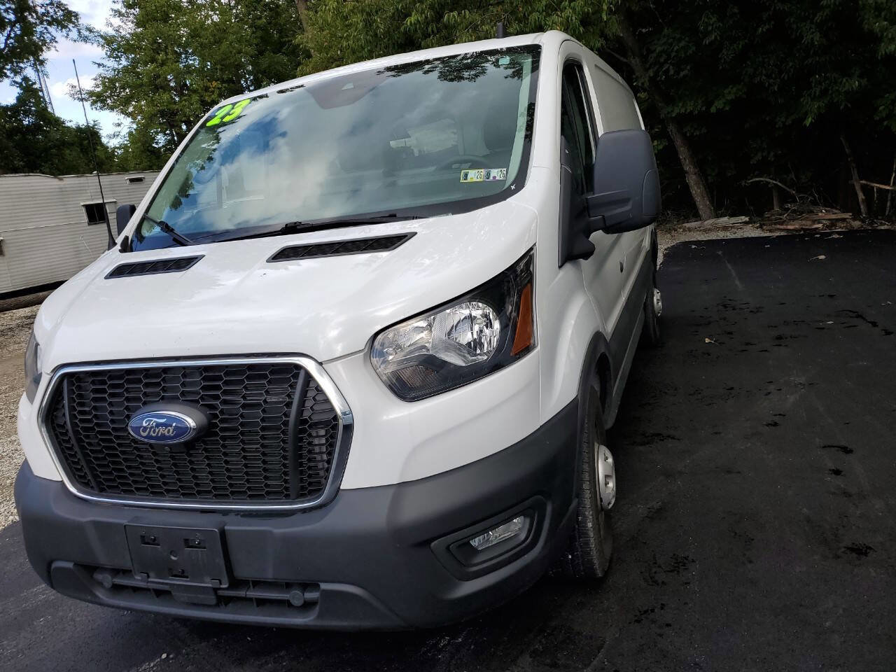 Used 2023 Ford Transit 150 Low Roof AWD image 3