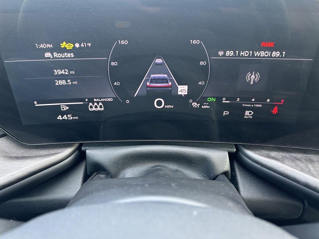 Used 2025 Audi Q5 Premium w/ Convenience Package image 13