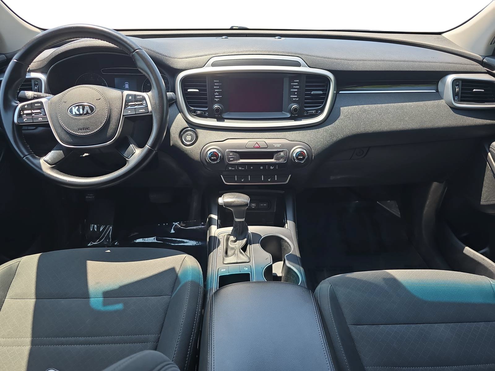 Used 2020 Kia Sorento S FWD image 9