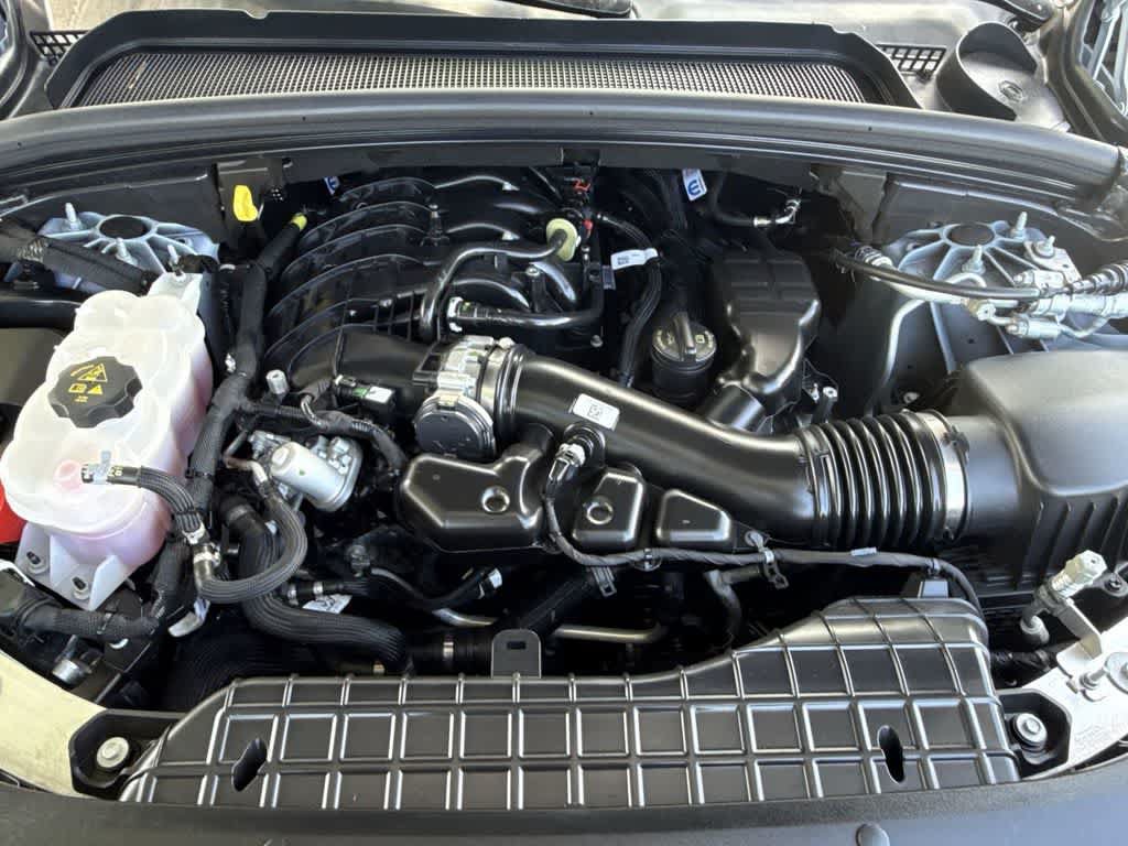 Used 2024 Jeep Grand Cherokee L Laredo AWD/4WD image 11