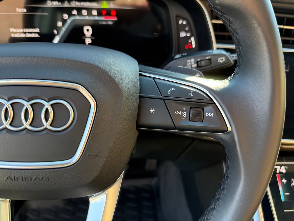 Used 2022 Audi Q7 2.0T Premium image 26