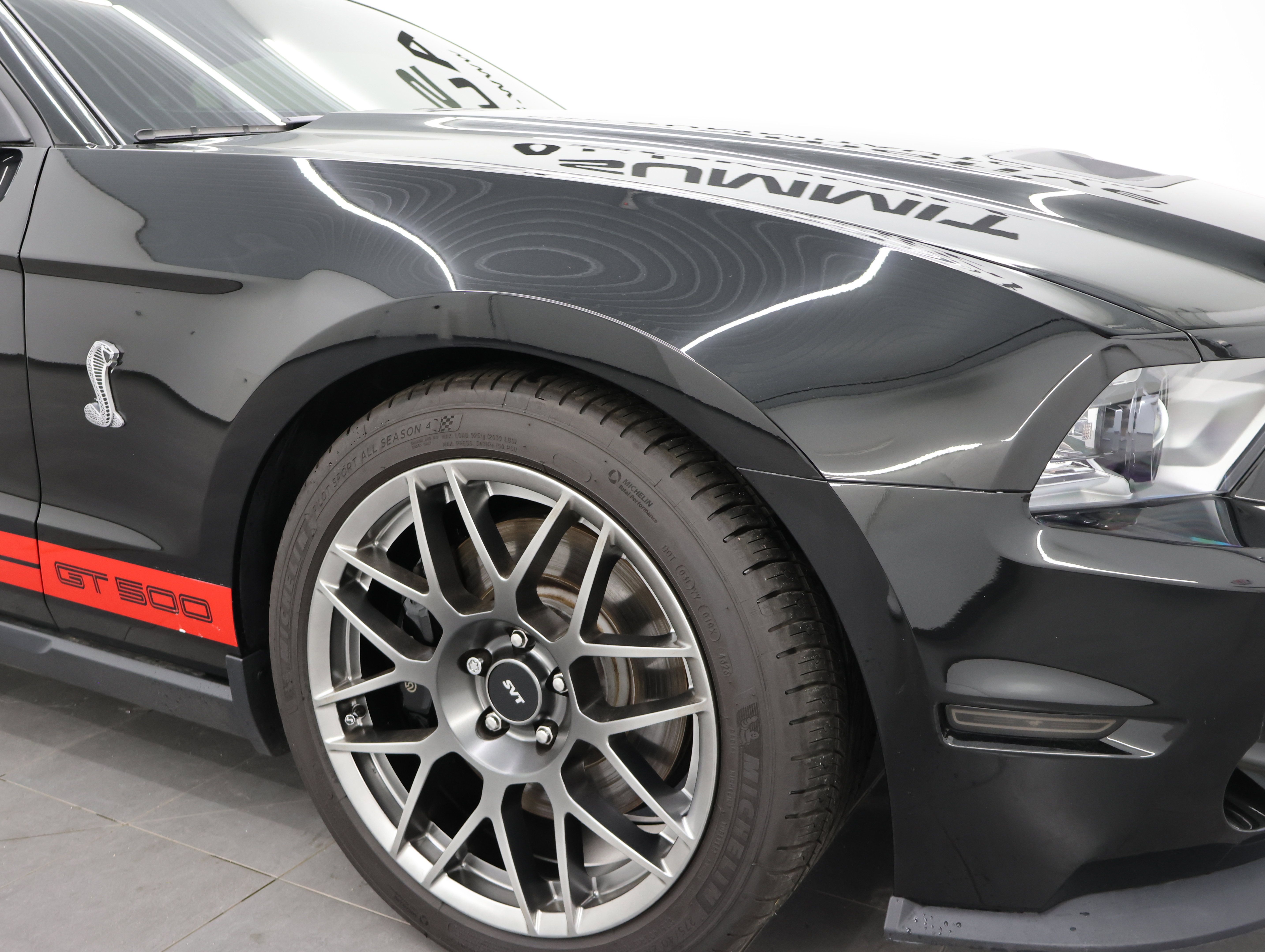 Used 2011 Ford Mustang Shelby GT500 w/ SVT Performance Pkg RWD image 32