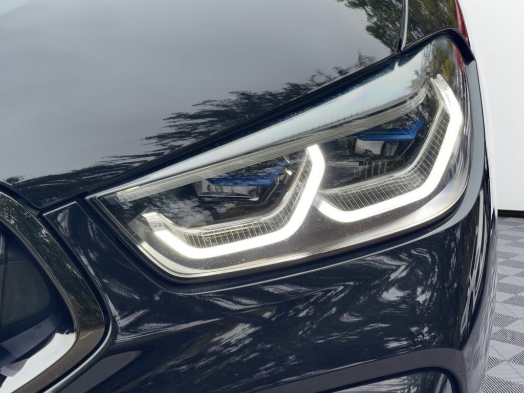 Used 2023 BMW M8 Competition AWD/4WD image 12