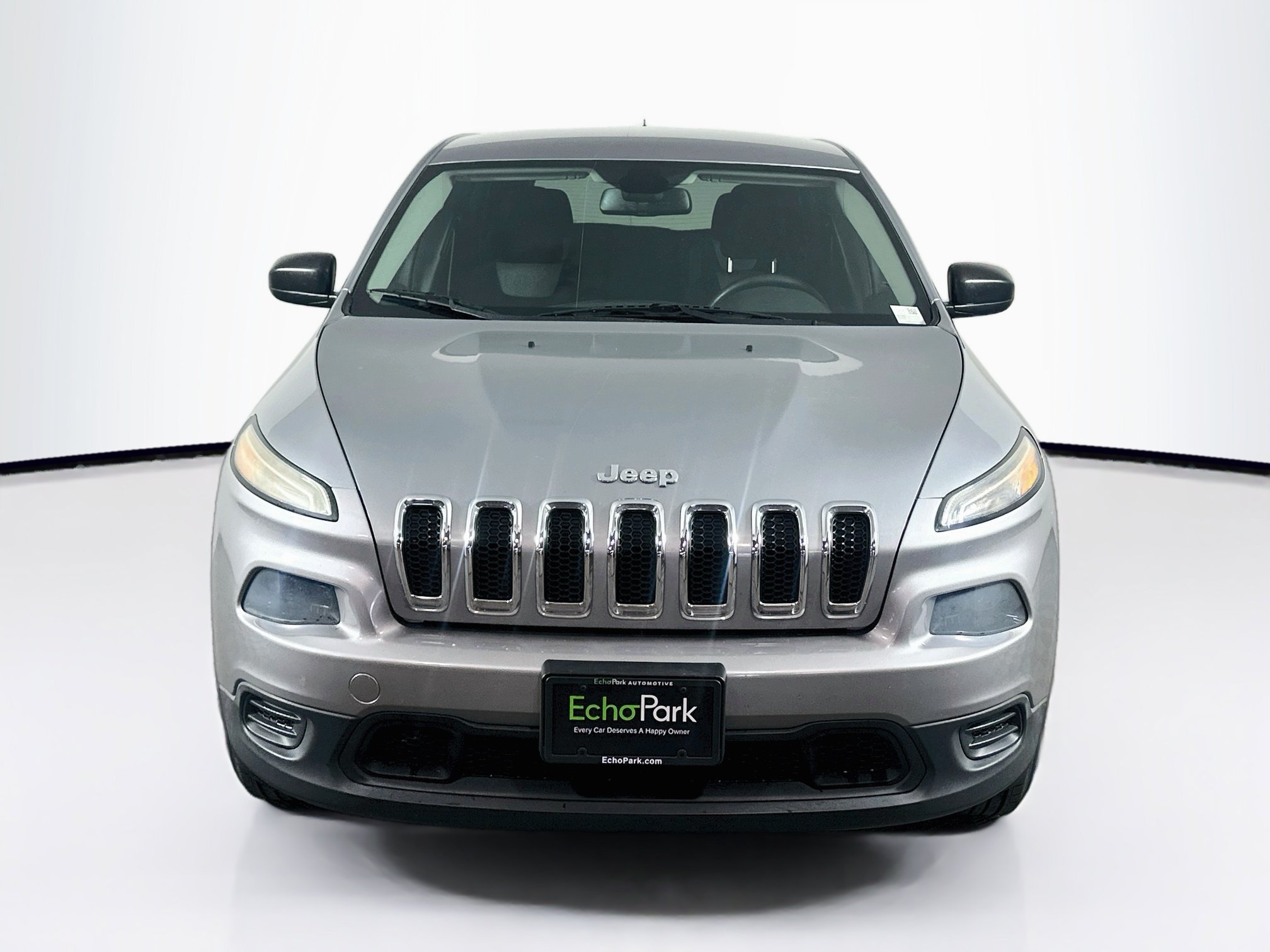 Used 2014 Jeep Cherokee Sport AWD/4WD image 2