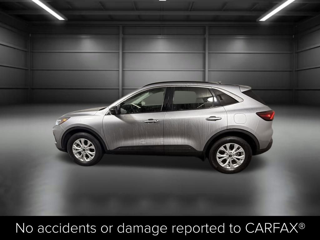 Used 2023 Ford Escape Active w/ Tech Pack #1 image 3