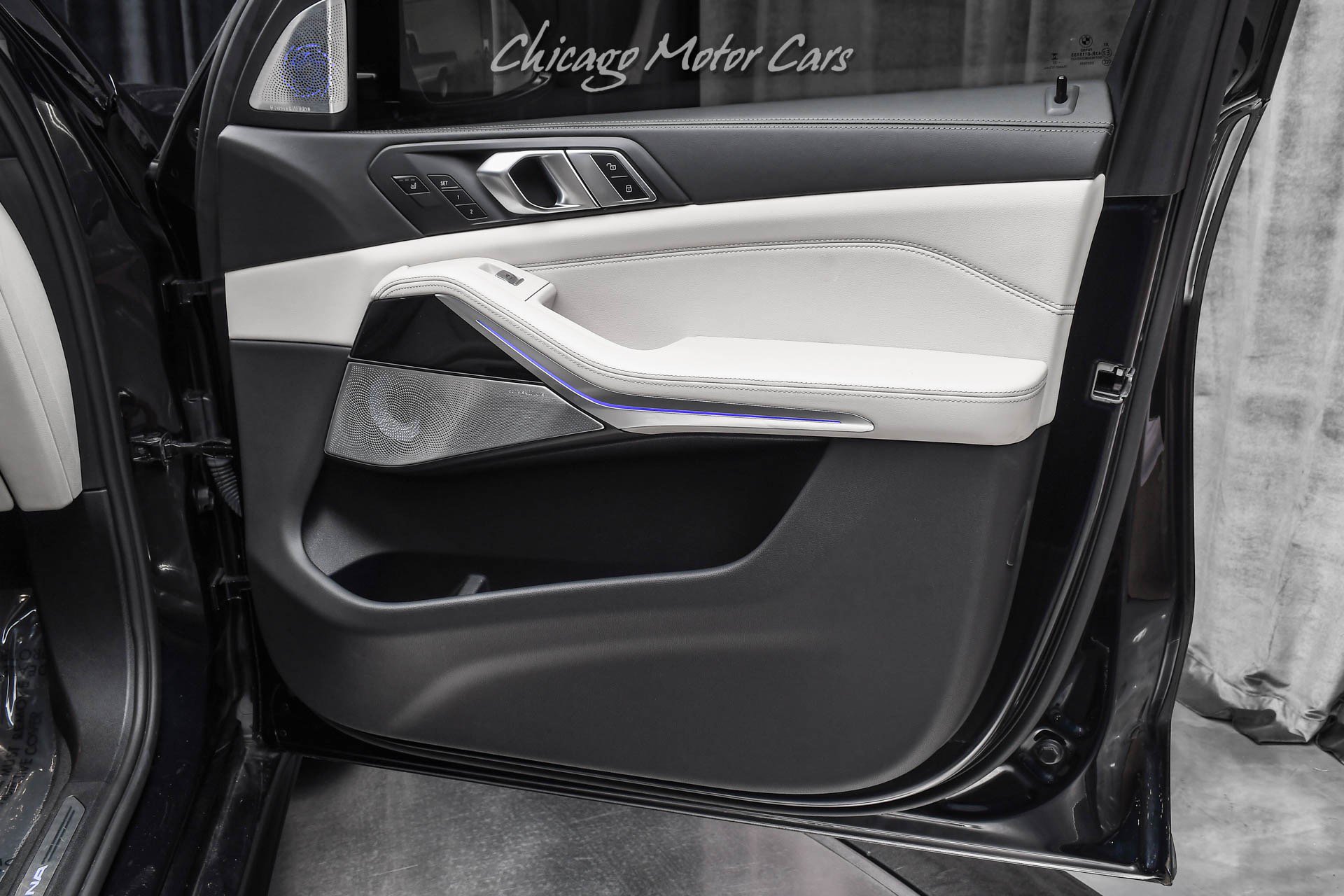 Used 2024 BMW ALPINA XB7 AWD/4WD image 44