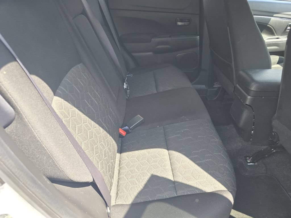 Used 2024 Mitsubishi Outlander Sport ES AWD/4WD image 21