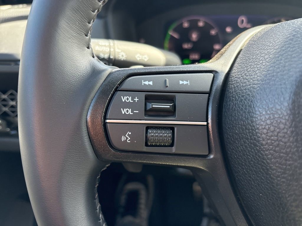 Used 2025 Honda Accord Sport image 20