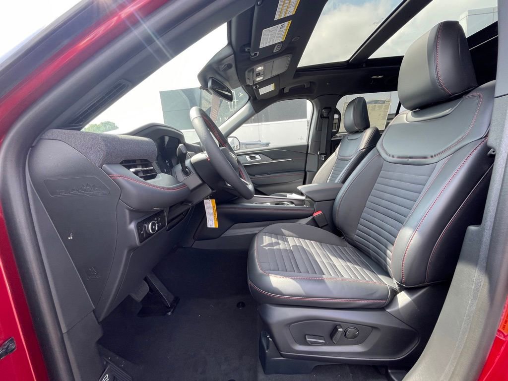 New 2025 Ford Explorer ST-Line w/ Premium Package image 20