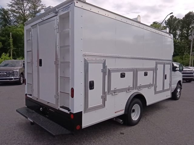 New 2026 Ford E-450 and Econoline 450 Super Duty w/ Power Equipment Group RWD image 3