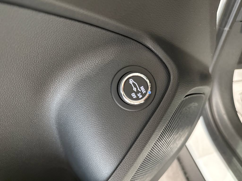 New 2026 Chevrolet TrailBlazer ACTIV AWD/4WD image 32