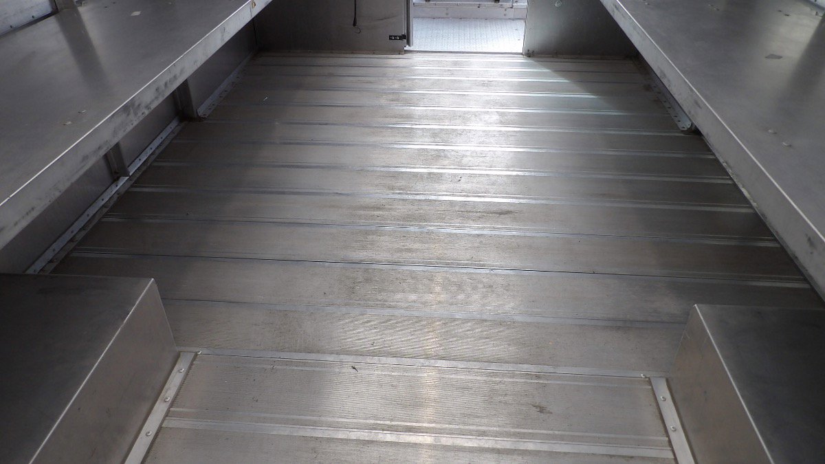 Used 2019 Ford E-450 and Econoline 450 Super Duty image 29