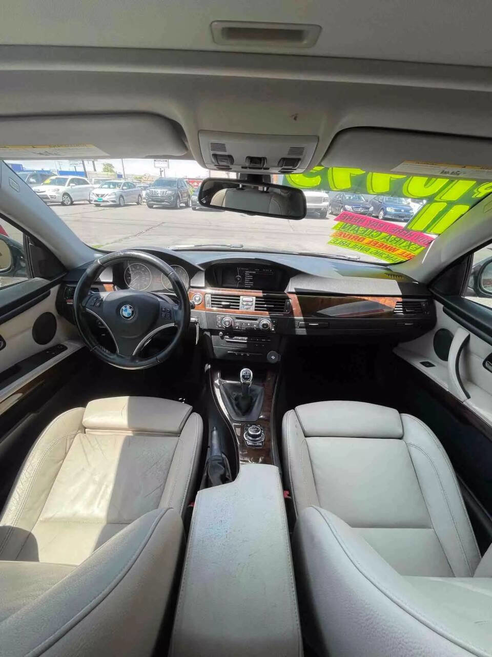 Used 2011 BMW 335i xDrive Coupe image 11