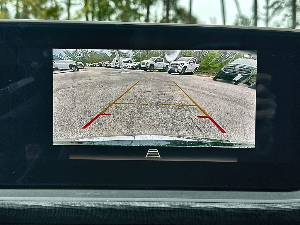 Used 2025 Buick Envista Preferred FWD image 14