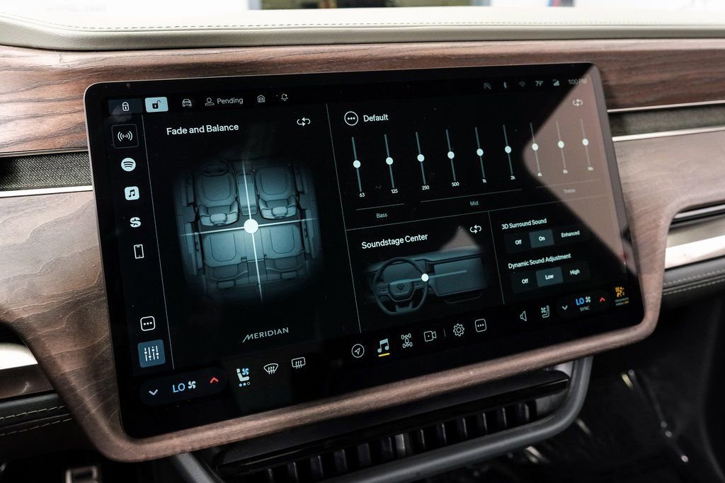 Used 2022 Rivian R1T Launch Edition image 32