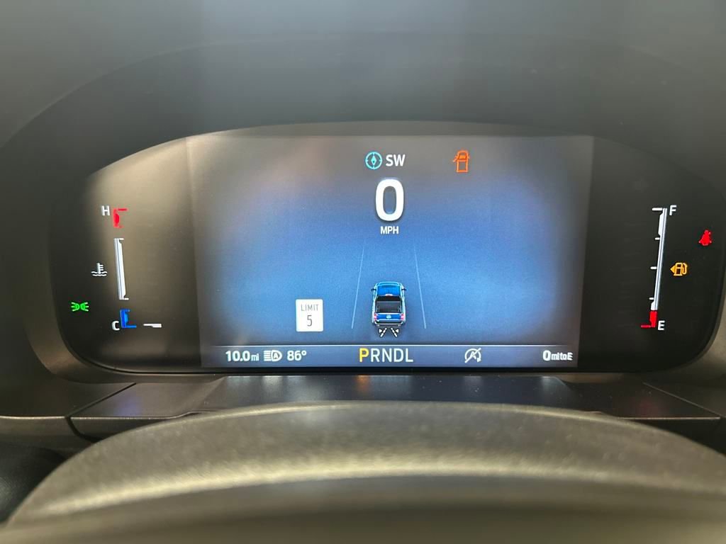 New 2025 Ford Maverick Lariat w/ 4K Tow Package image 21