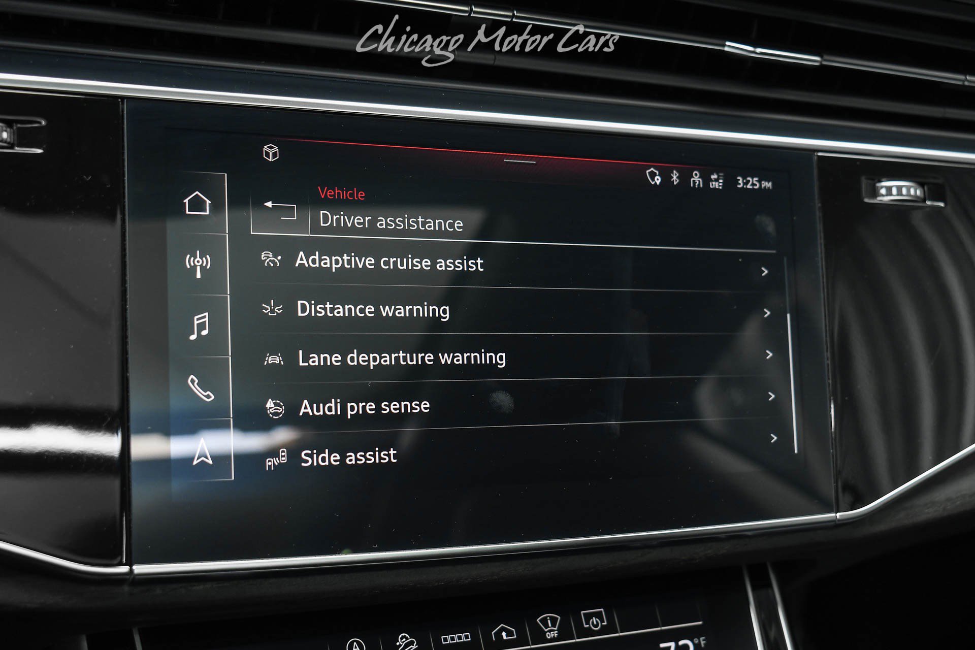 Used 2022 Audi Q8 Prestige w/ Prestige Package AWD/4WD image 15