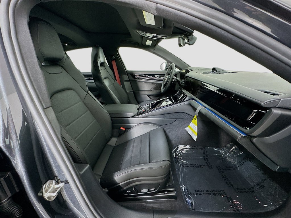 New 2026 Porsche Panamera RWD image 30