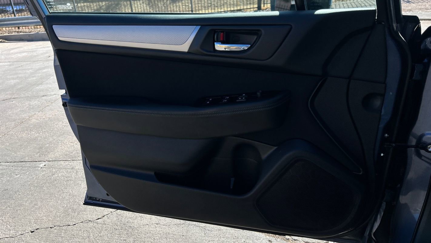 Used 2018 Subaru Outback 2.5i Premium image 23