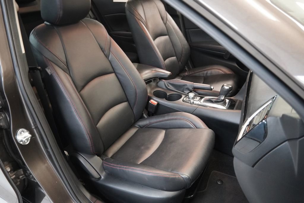 Used 2014 MAZDA MAZDA3 i Grand Touring FWD image 33