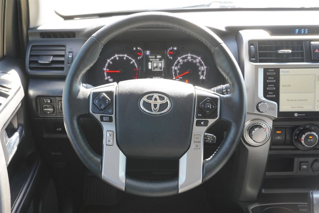 Used 2023 Toyota 4Runner SR5 Premium w/ Moonroof Package RWD image 15