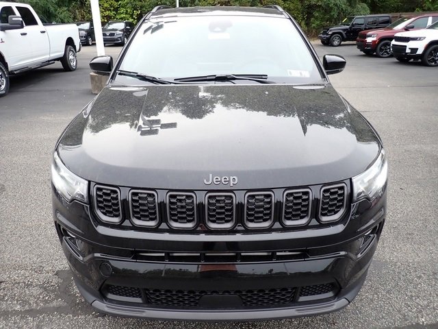 New 2026 Jeep Compass Limited image 10