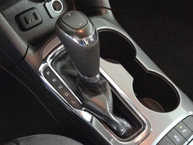 Used 2019 Chevrolet Cruze LT w/ Convenience Package image 28