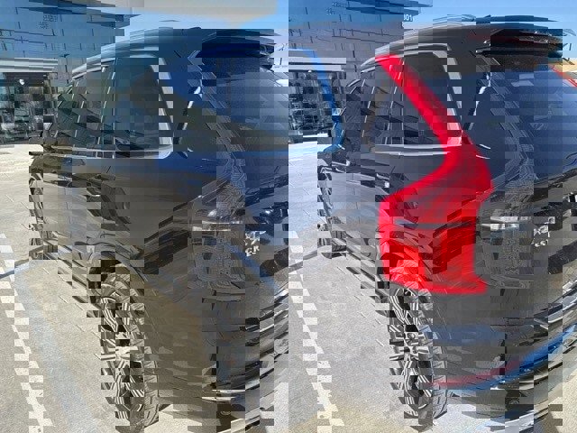 Used 2020 Volvo XC90 T6 Inscription w/ Protection Package Premier image 3