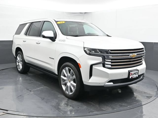 Used 2024 Chevrolet Tahoe High Country AWD/4WD image 6