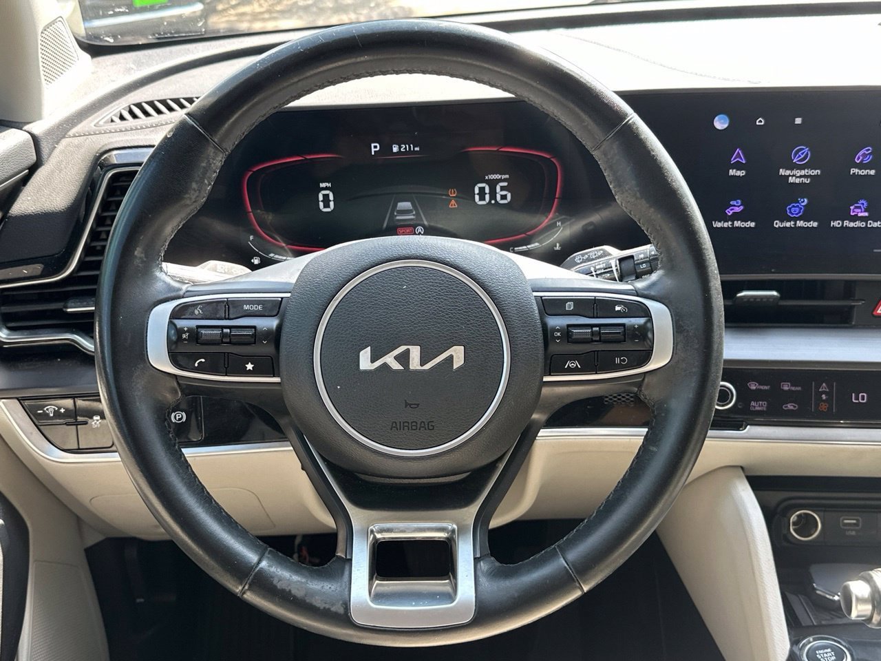 Used 2024 Kia Sportage EX FWD image 14