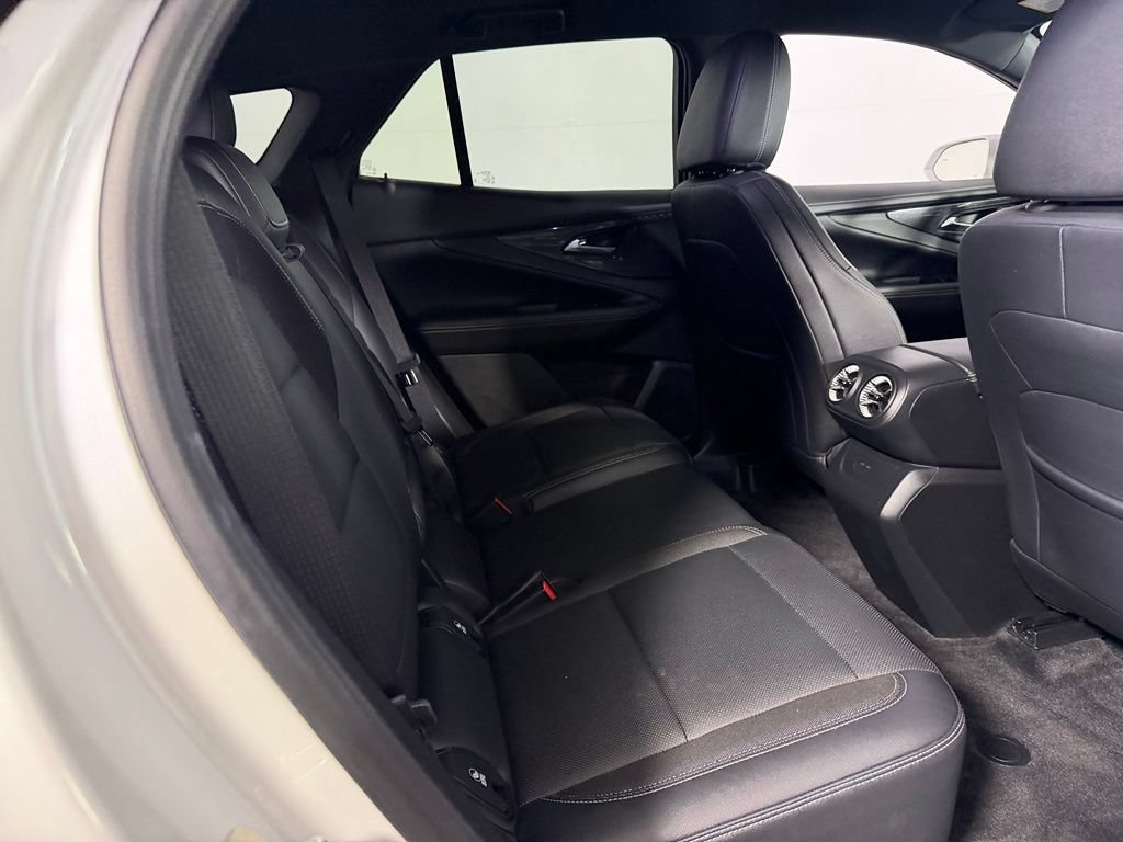 Used 2024 Chevrolet Blazer EV LT AWD/4WD image 30