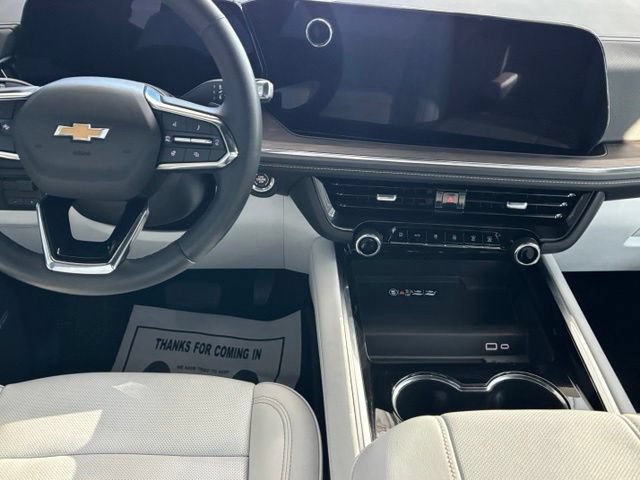 Certified 2026 Chevrolet Tahoe Premier w/ Sun And Tow Package AWD/4WD image 17