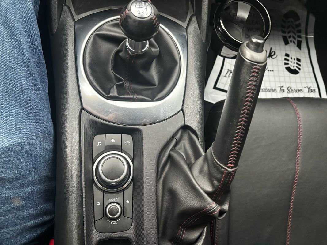 Used 2018 MAZDA MX-5 Miata Grand Touring image 16