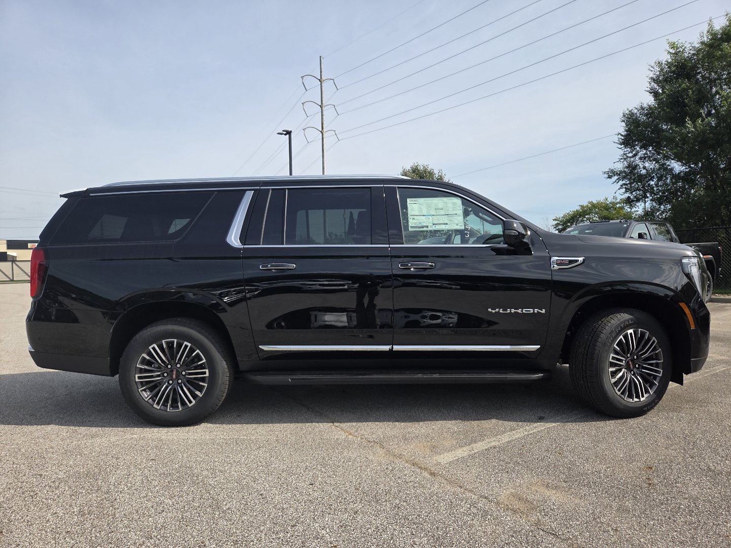 New 2026 GMC Yukon XL Elevation w/ Elevation Premium Package AWD/4WD image 22