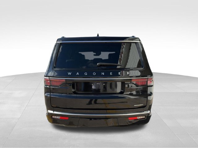 Used 2024 Jeep Wagoneer Series II AWD/4WD image 7