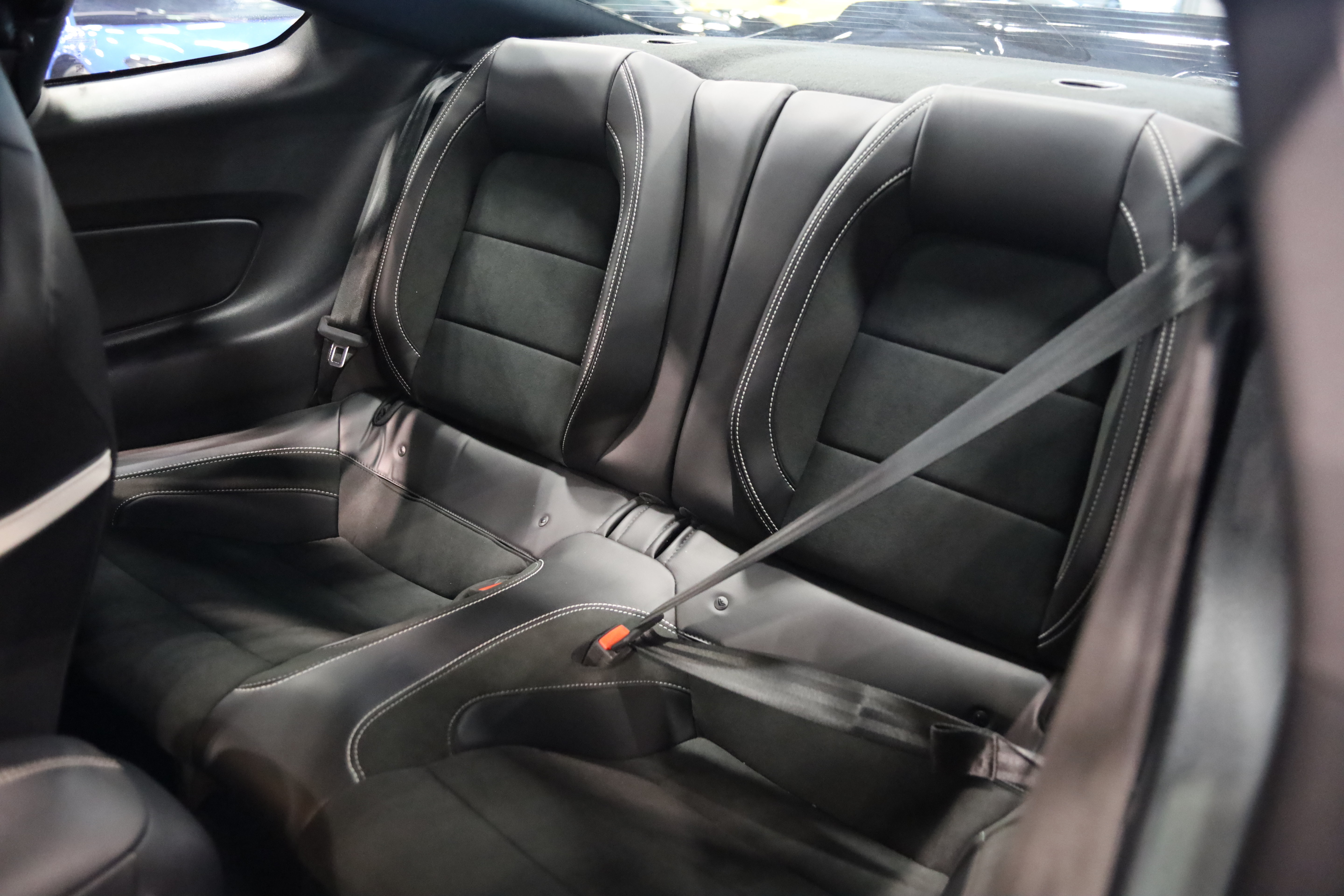 Used 2022 Ford Mustang Shelby GT500 w/ Technology Package RWD image 34