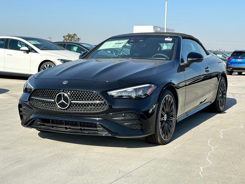 Used 2024 Mercedes-Benz CLE 300 4MATIC Cabriolet image 7