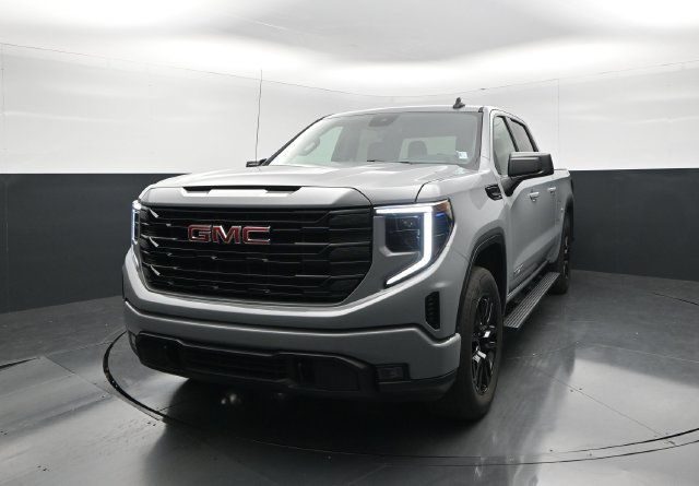 Used 2024 GMC Sierra 1500 Elevation AWD/4WD image 4