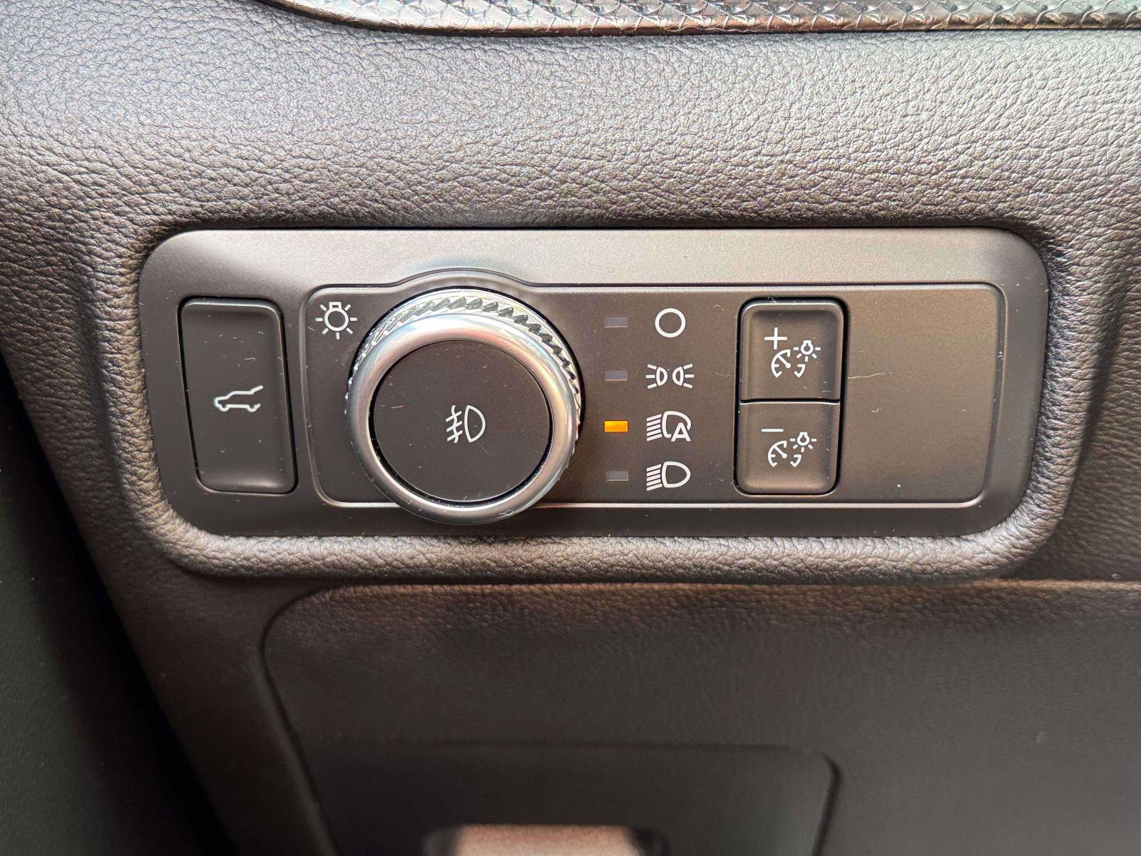 Used 2022 Ford Explorer ST w/ Equipment Group 401A image 20