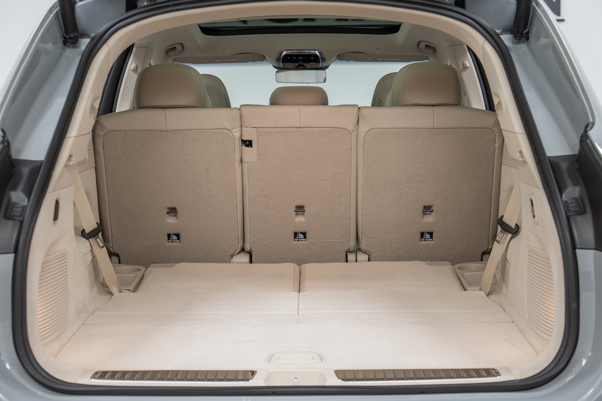 New 2026 Mercedes-Benz EQS 400 4MATIC SUV image 9