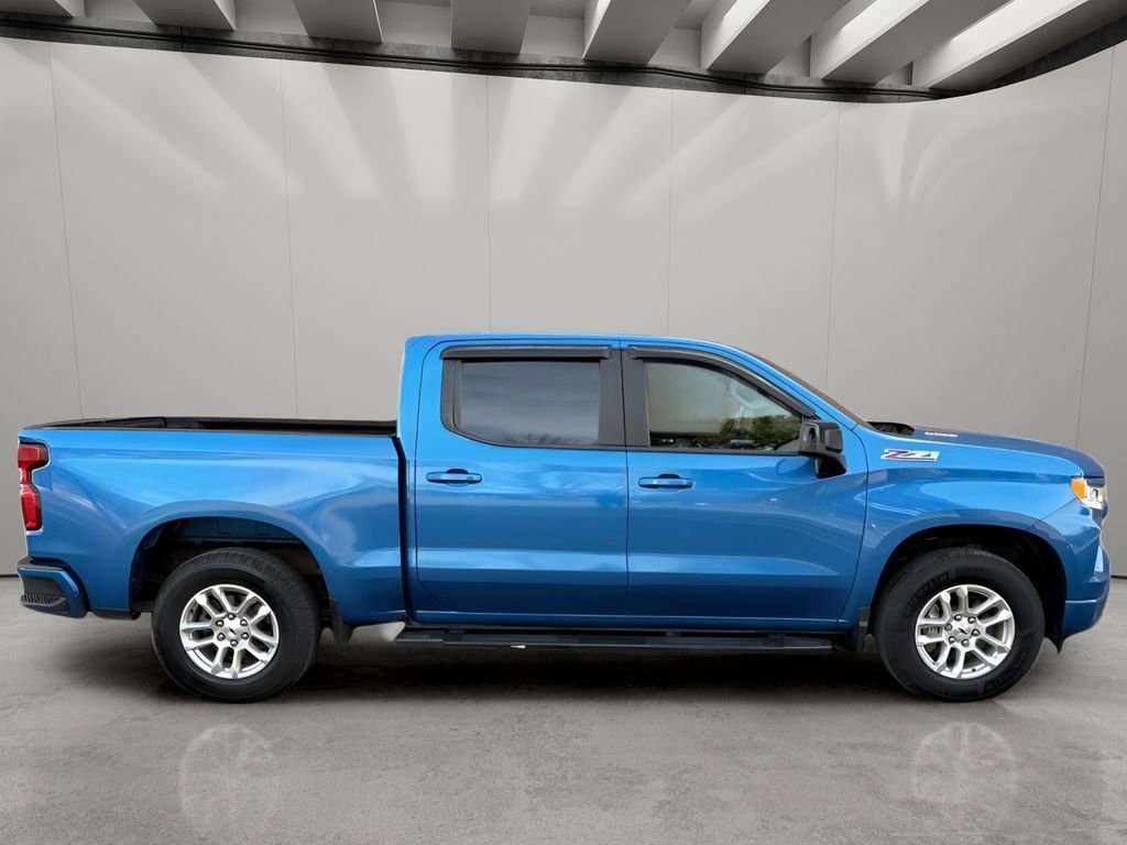 Used 2023 Chevrolet Silverado 1500 RST w/ Z71 Off-Road Package image 6