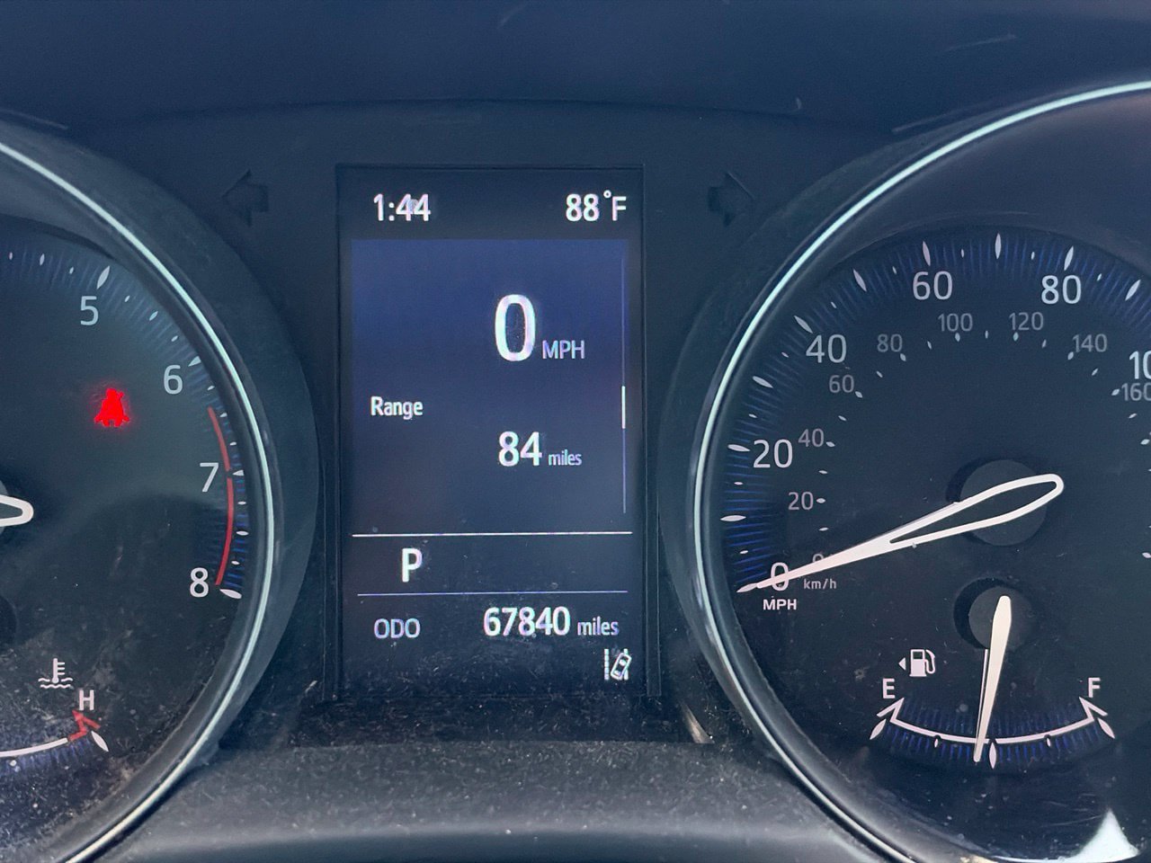 Used 2021 Toyota C-HR LE FWD image 8