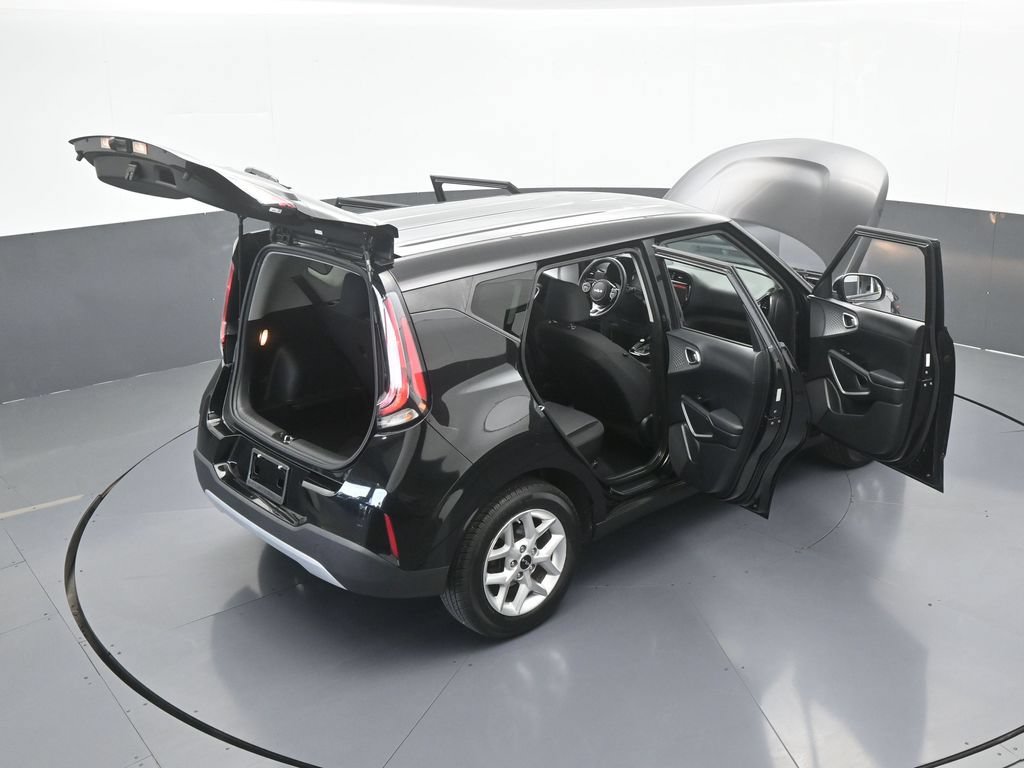 Used 2023 Kia Soul S FWD image 65