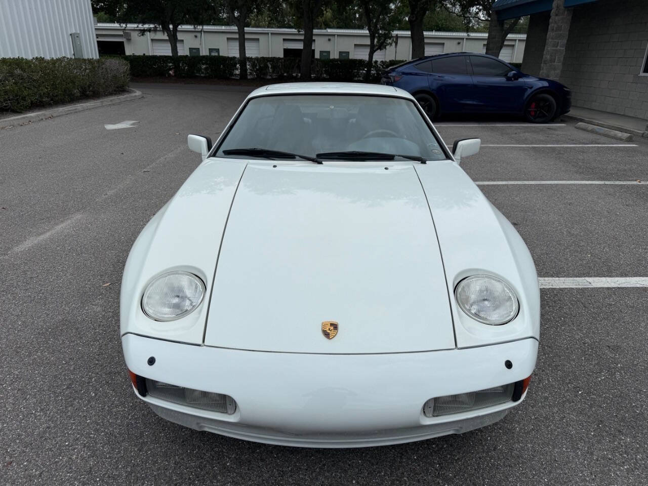 Used 1987 Porsche 928 S4 RWD image 11