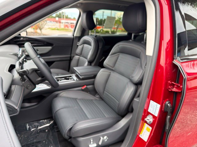 New 2026 Lincoln Nautilus Reserve AWD/4WD image 12
