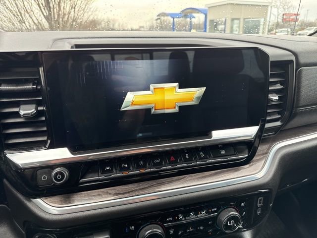 Used 2022 Chevrolet Silverado 1500 LTZ image 41