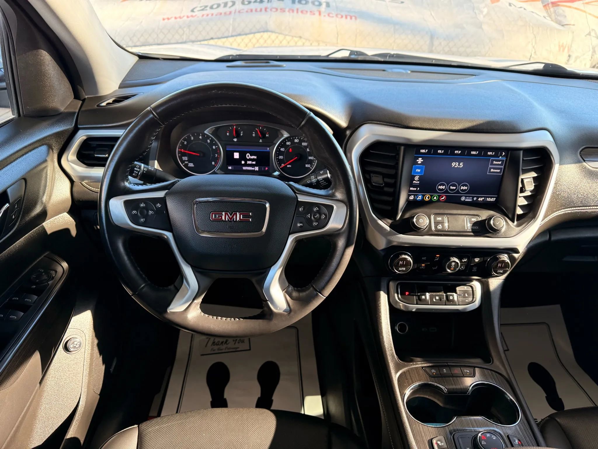 Used 2022 GMC Acadia SLT w/ LPO, Floor Liner Package image 80