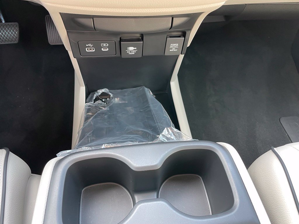 New 2027 Honda Odyssey Touring image 19