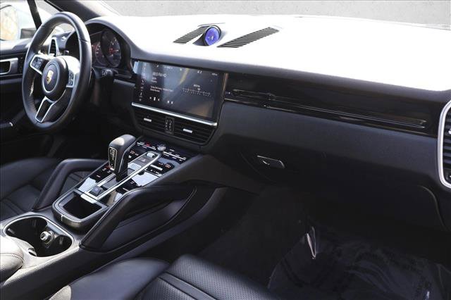 Used 2019 Porsche Cayenne AWD/4WD image 29
